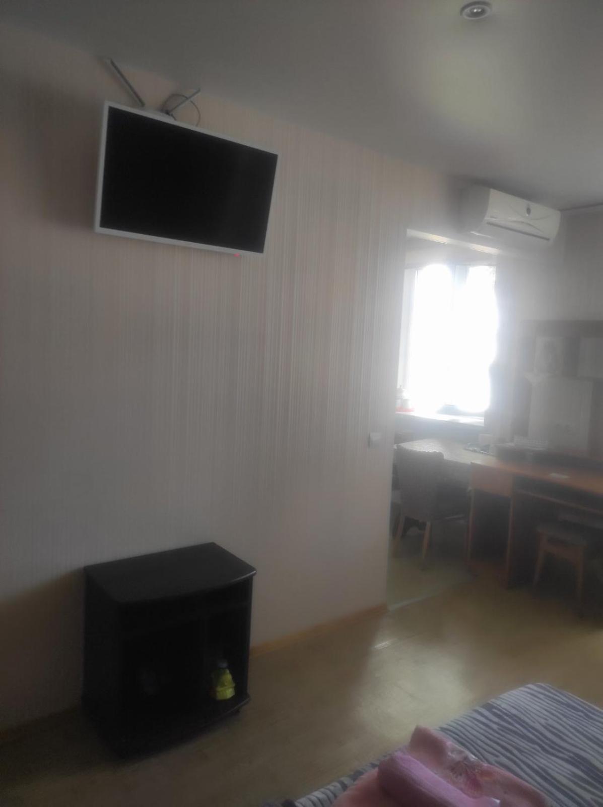 уютная современная на проспекте леся курбаса Apartment Kyiv